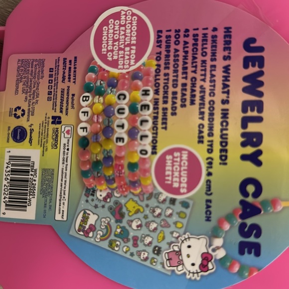 Hello Kitty Jewelry Making Kit + Pink Sparkle Case - Picture 3 of 4